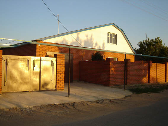 Кучугуры, улица Красная, 10